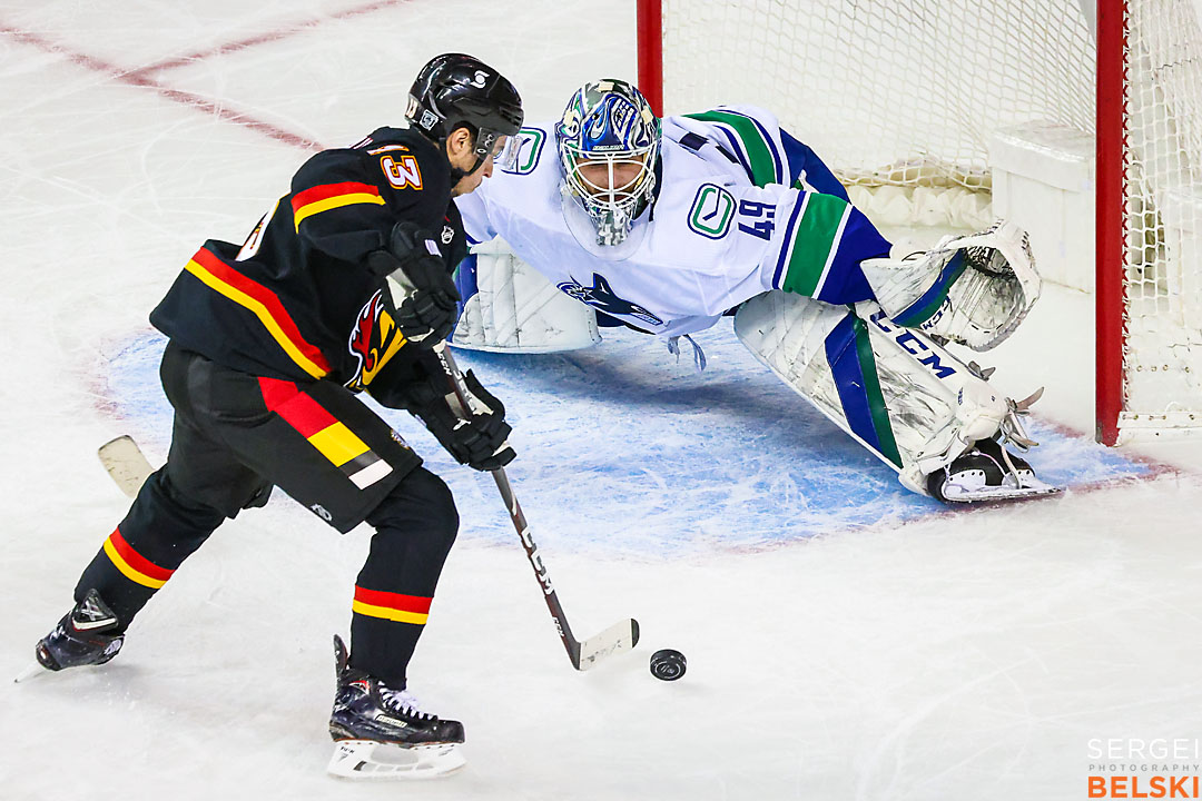 nhl hockey calgary sports photographer sergei belski photo