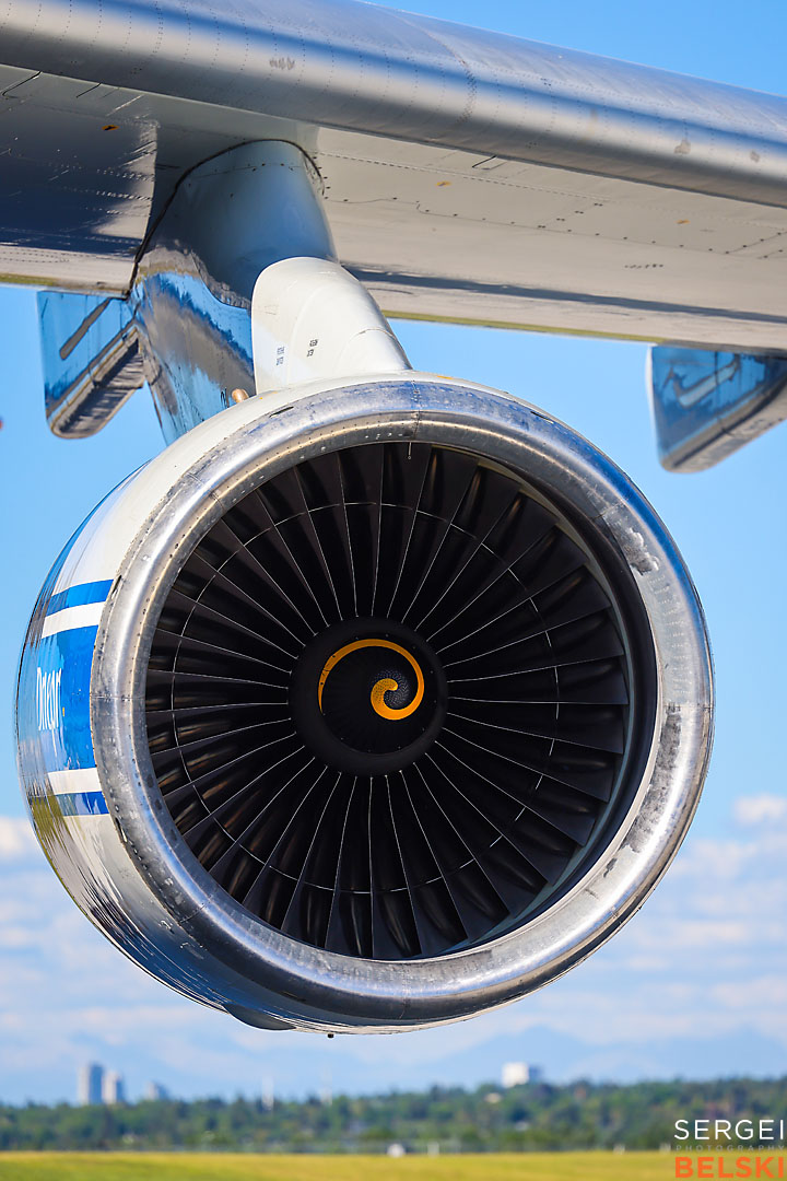 calgary airport commercial photographer sergei belski photo