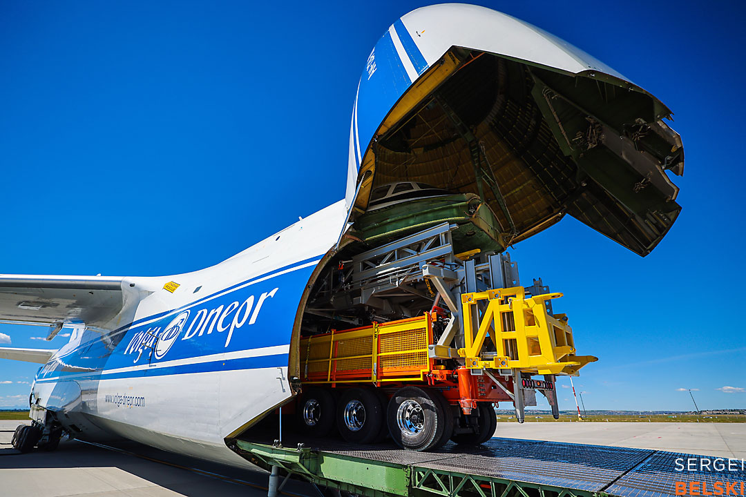 calgary airport commercial photographer sergei belski photo