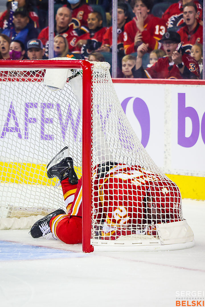 nhl hockey calgary flames sports photographer sergei belski photo
