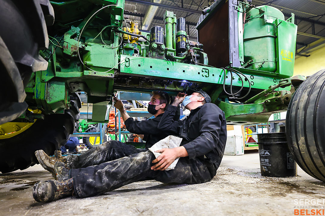 olds college photographer sergei belski photo