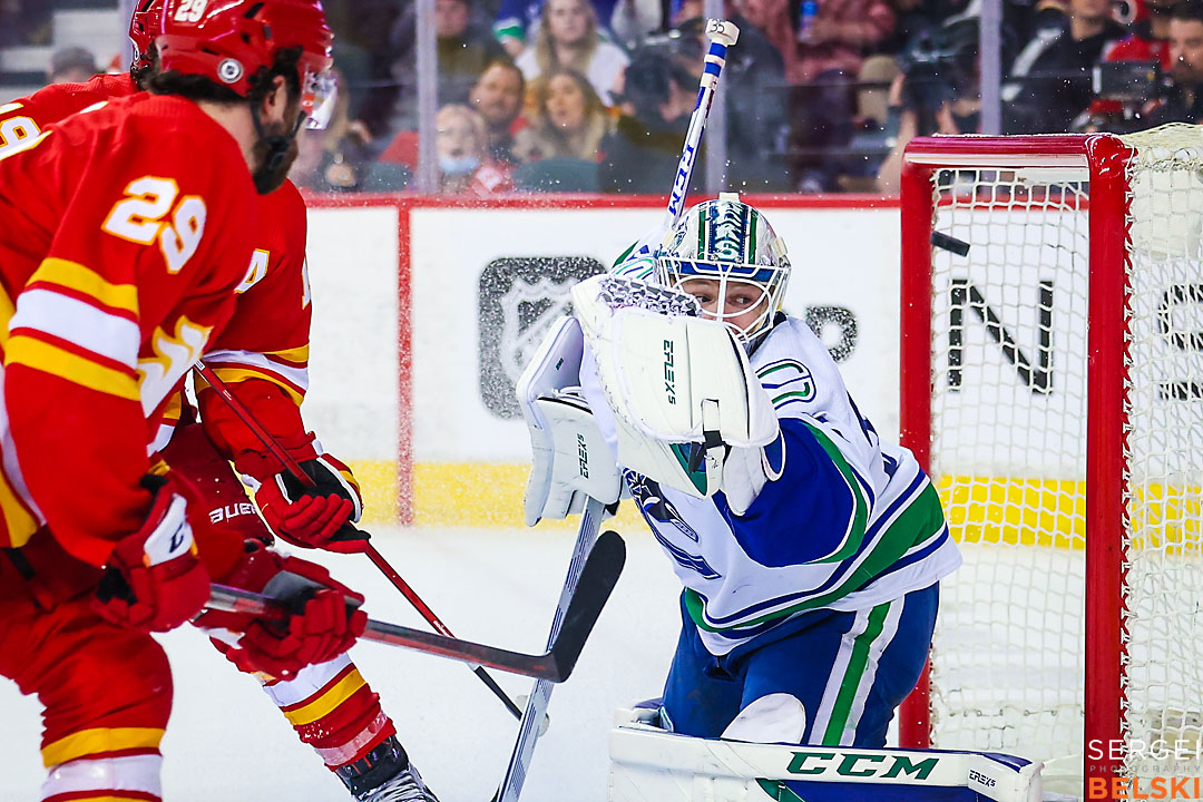 nhl hockey calgary flames sports photographer sergei belski photo