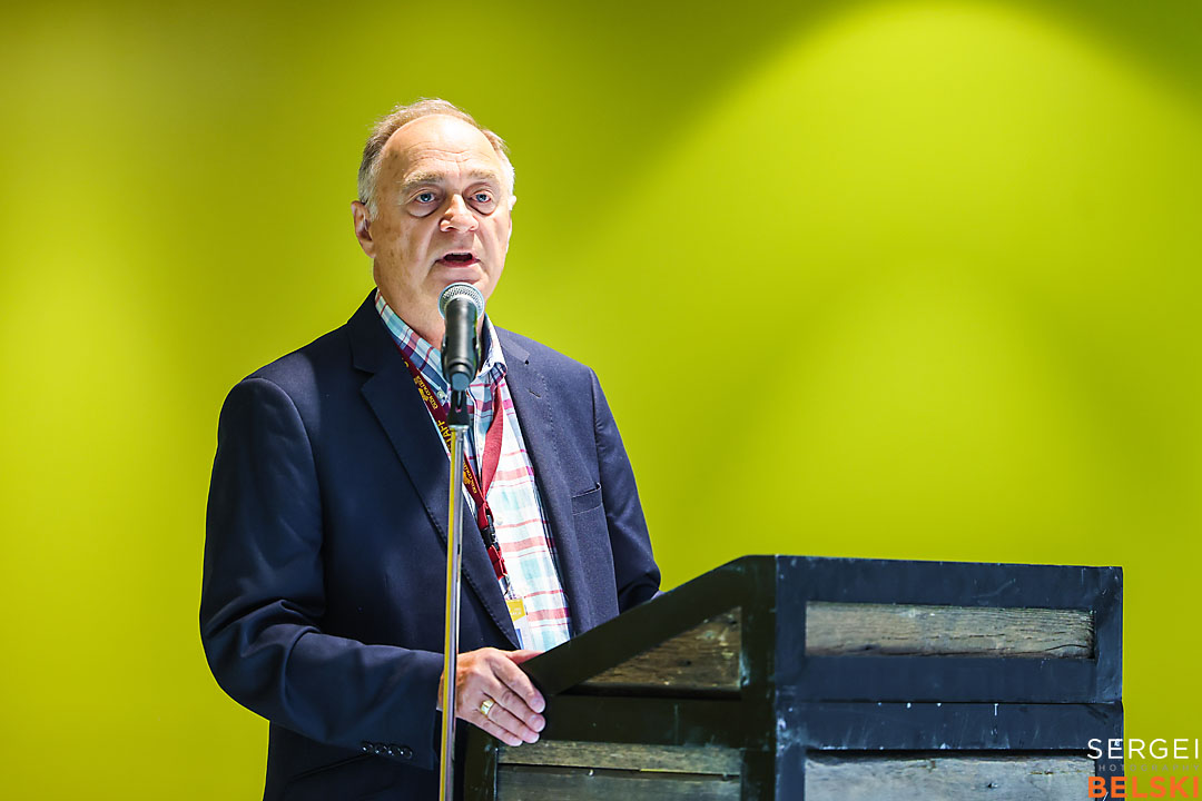 olds college photographer sergei belski photo