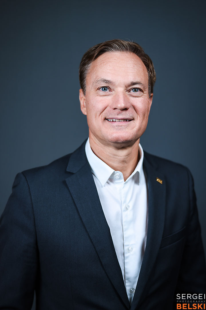 airdrie portrait photographer sergei belski photo
