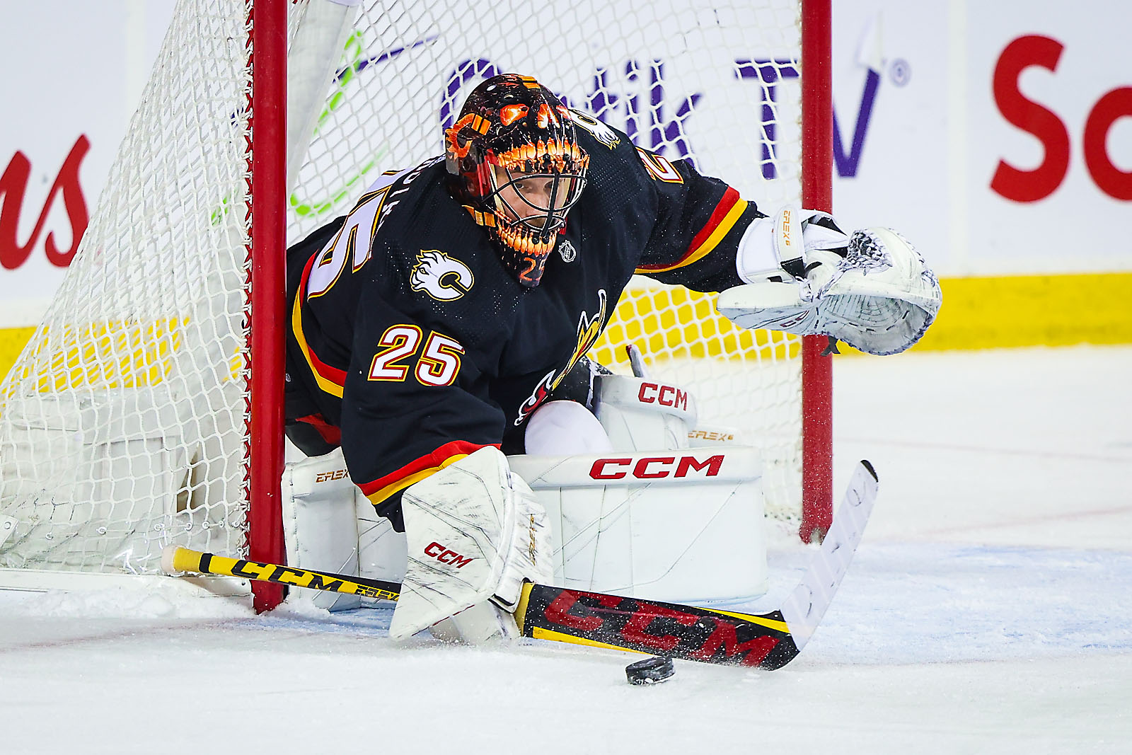 nhl hockey Calgary Flames sports photographer sergei belski photo