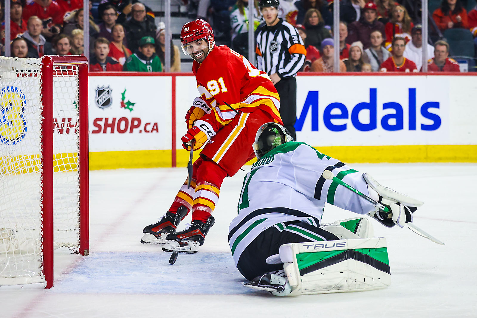 nhl hockey Calgary Flames sports photographer sergei belski photo