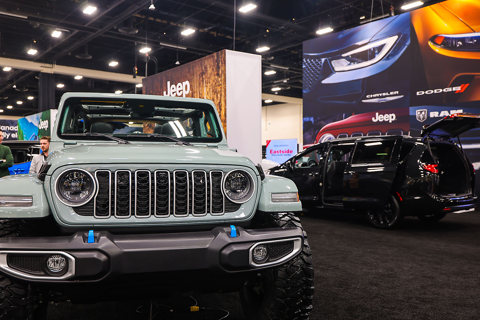 calgary international auto and truck show sergei belski photo