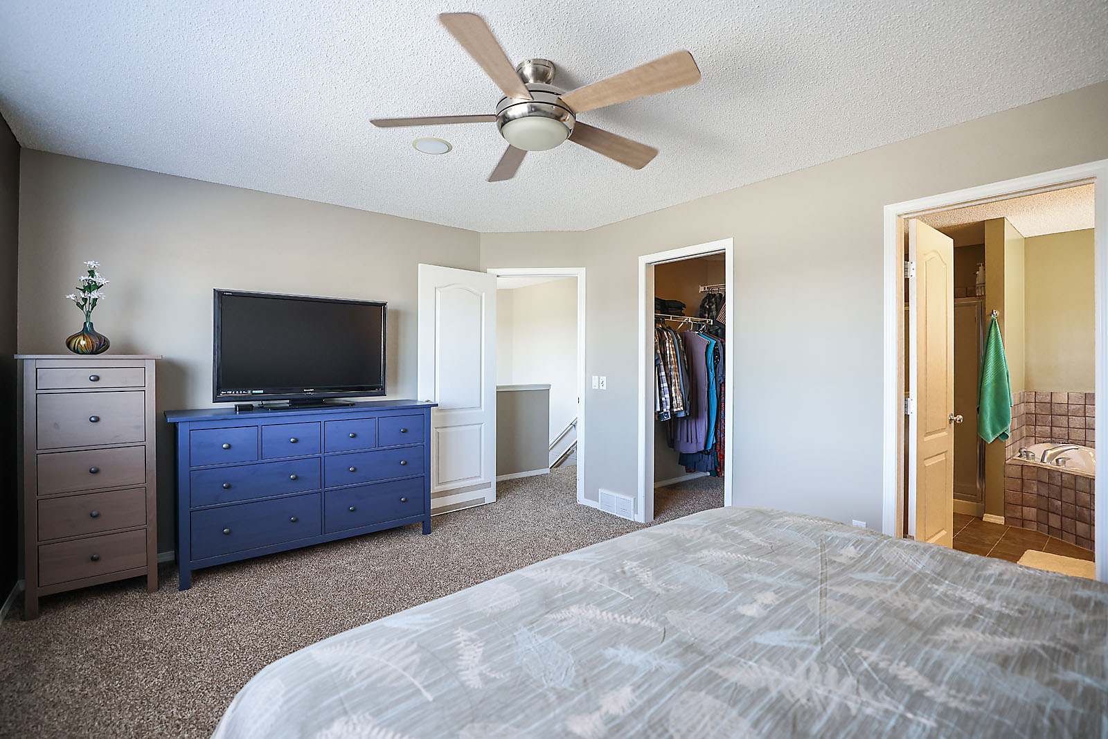 airdrie real estate interiors photographer sergei belski photo