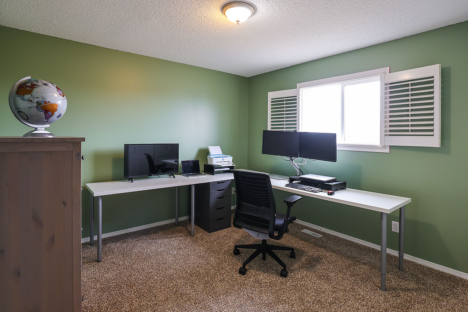 airdrie real estate interiors photographer sergei belski photo