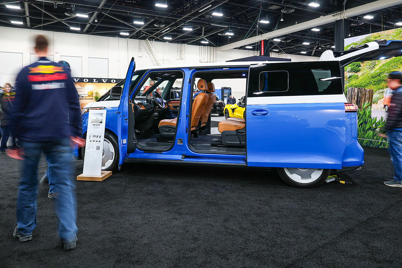 calgary international auto and truck show sergei belski photo