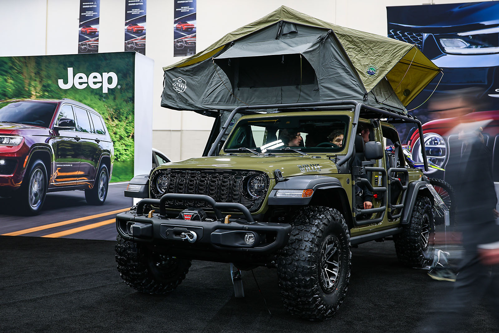 calgary international auto and truck show sergei belski photo