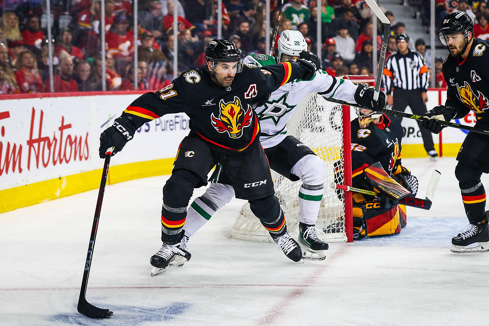 nhl hockey Calgary Flames sports photographer sergei belski photo