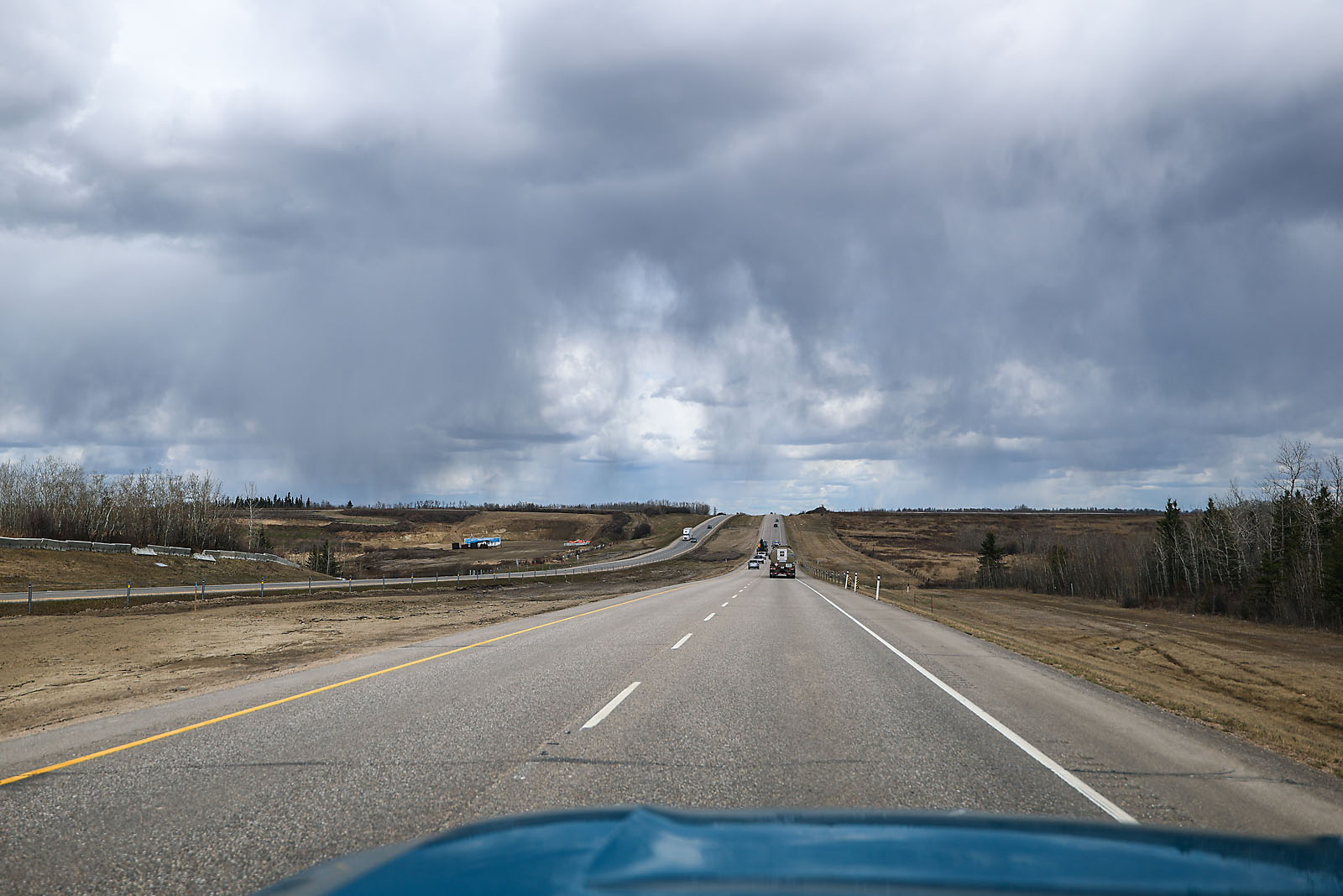 my Rivian adventures wildlife photographer sergei belski photo