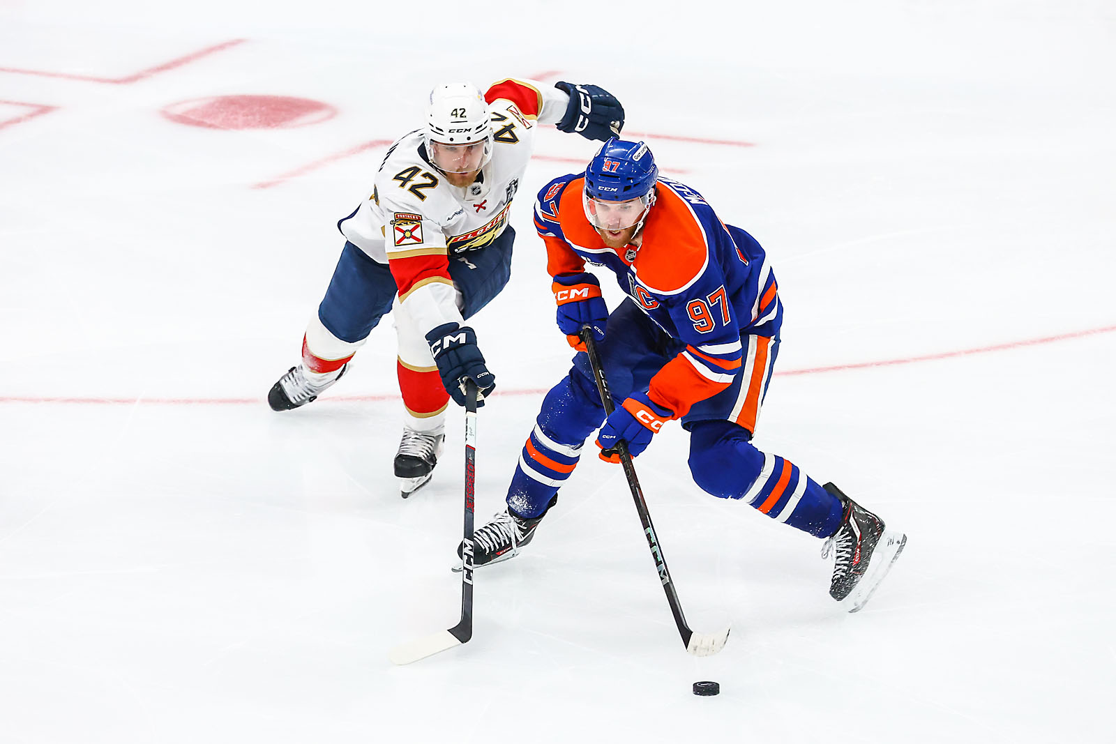 nhl hockey Edmonton Oilers sports photographer sergei belski photo
