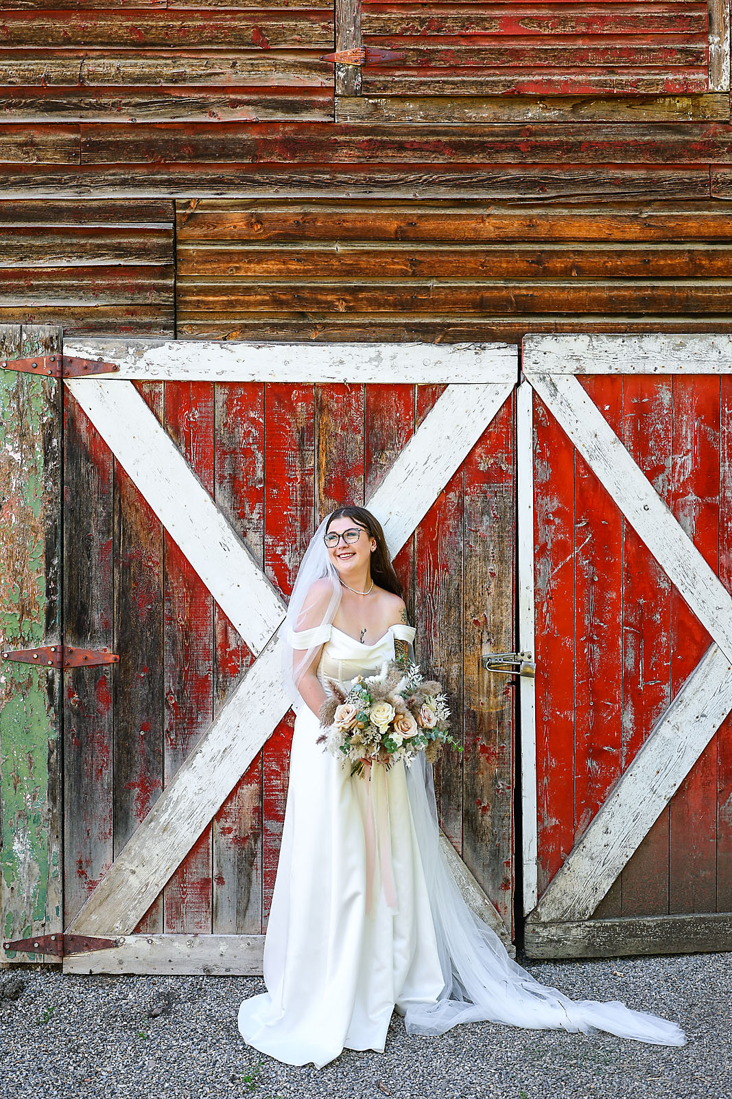 maple dell acres calgary wedding photographer sergei belski photo