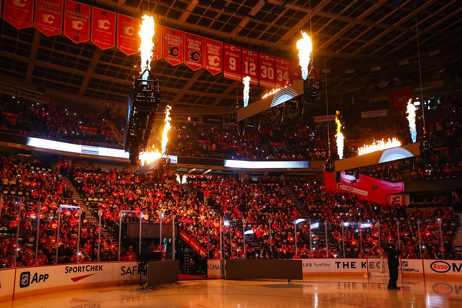 nhl hockey Calgary Flames sports photographer sergei belski photo