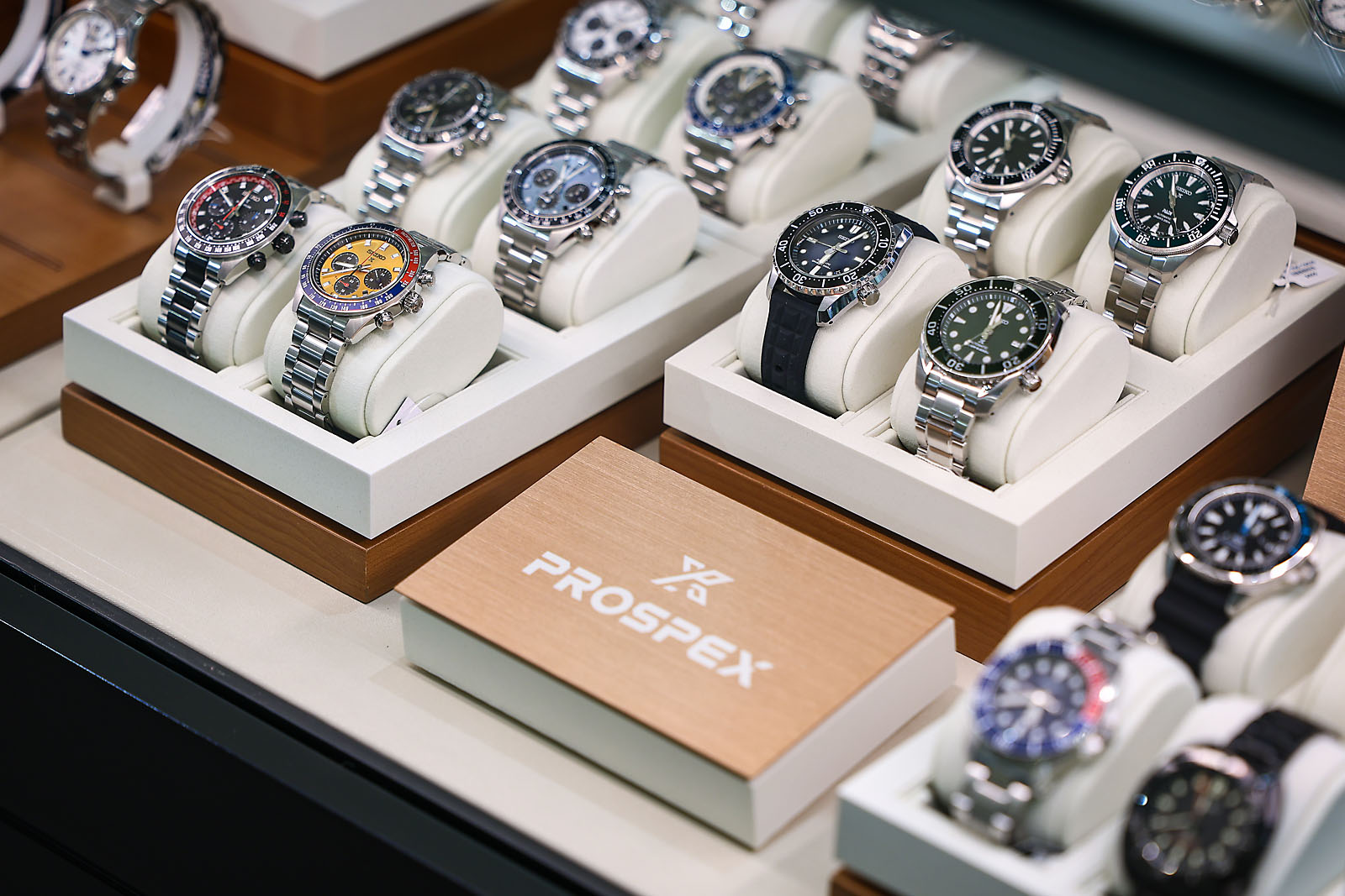 J. Vair Jewellers event photographer sergei belski photo