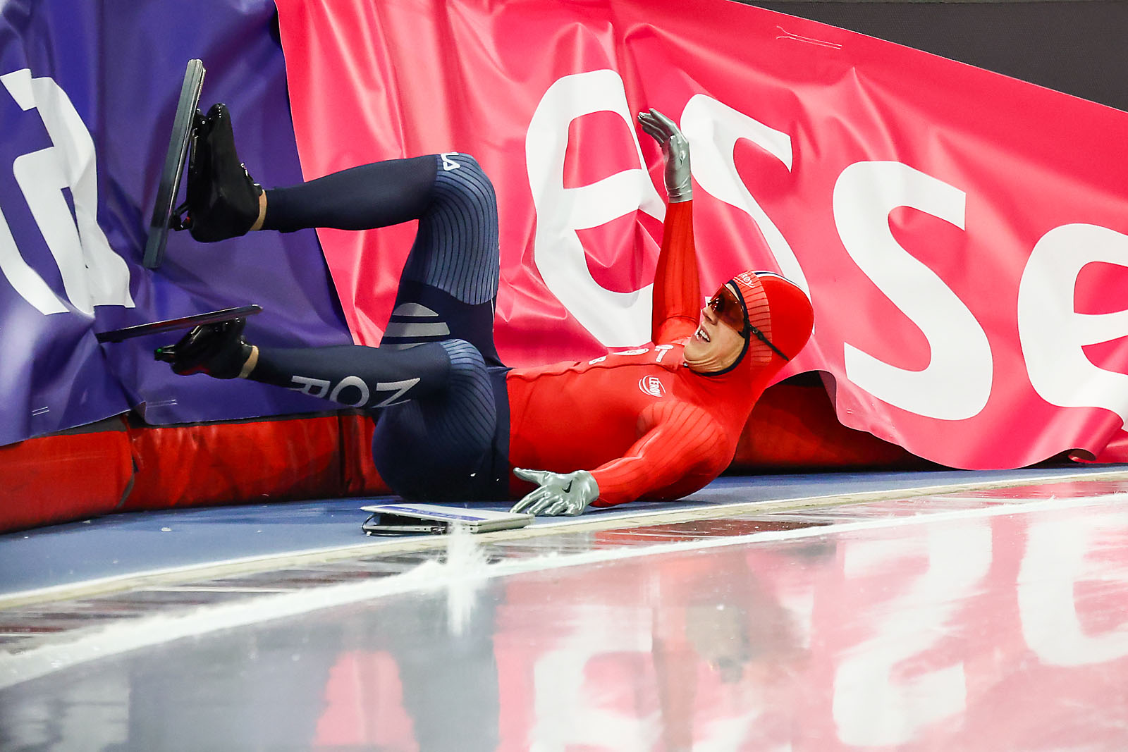 ISU Speedskating World Cup calgary sports photographer sergei belski photo