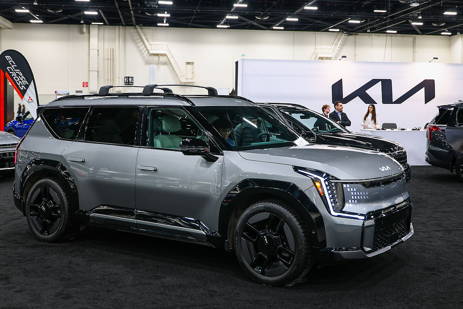 calgary international auto and truck show sergei belski photo
